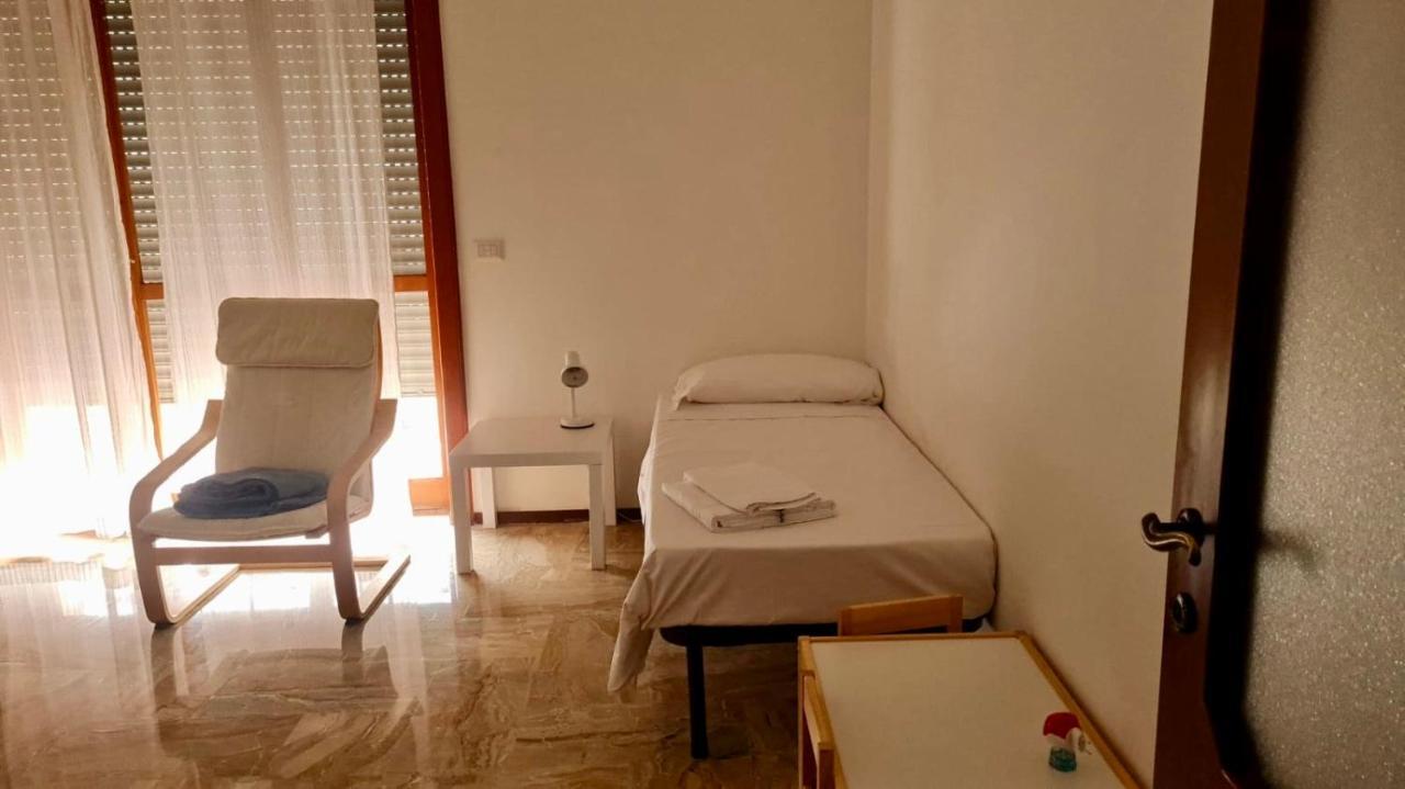 Casa Berizzi - Santa Lucia Apartment Бергамо Екстериор снимка